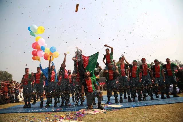 Afghan army soldiers Celebrate Soldiers Day  in Jalalabad, Afghanistan, 27 February 2020. Afghan army soldiers mark the Soldiers Day on 27 February across Afghanistan to pay tribute to Afghan defense forces. (Photo by Ghulamullah Habibi/EPA/EFE)