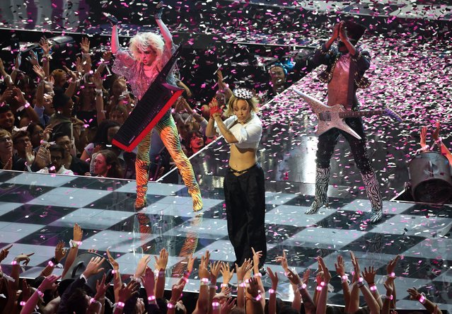 Doja Cat performs at the 2025 MTV Video Music Awards in Elmont, New York, U.S., September 7, 2025. (Photo by Brendan Mcdermid/Reuters)