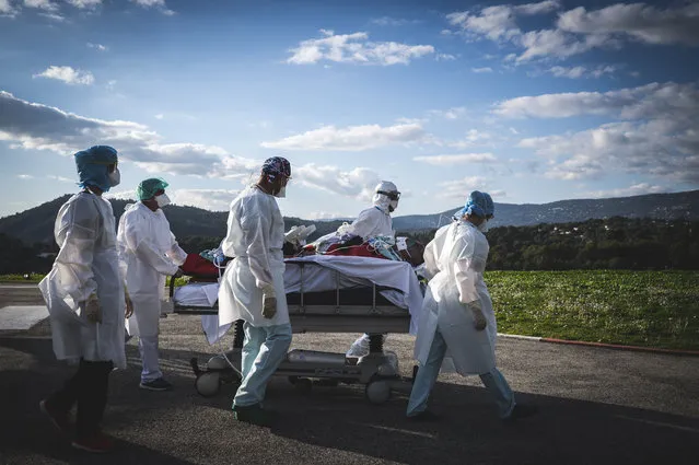 Arrival of a Samu 13 helicopter transferring a resuscitation patient infected with Covid 19 coronavirus from Gap hospital, south of France, to Grasse hospital on November 12, 2020. (Photo by Frederic Dides/SIPA Press/Rex Features/Shutterstock)