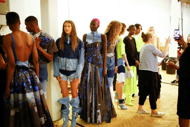 Models prepare backstage of the Natasha Zinko catwalk show during London Fashion Week in London, Britain September 18, 2018. (Photo by Henry Nicholls/Reuters)