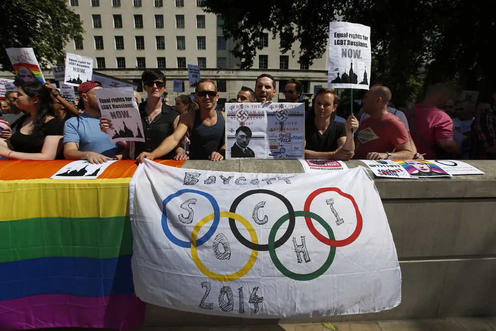 London Protests Russia's 2014 Sochi Olympic Games