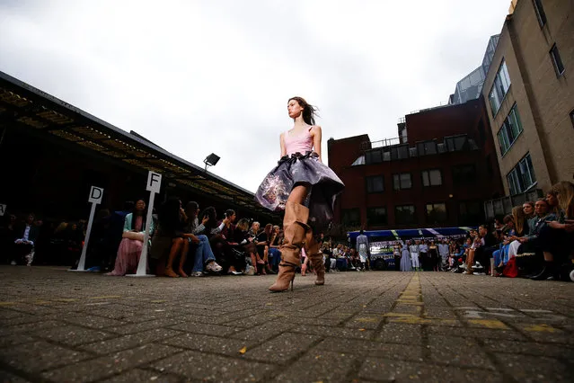 A model presents a creation during the Natasha Zinko catwalk show during London Fashion Week in London, Britain September 18, 2018. (Photo by Henry Nicholls/Reuters)