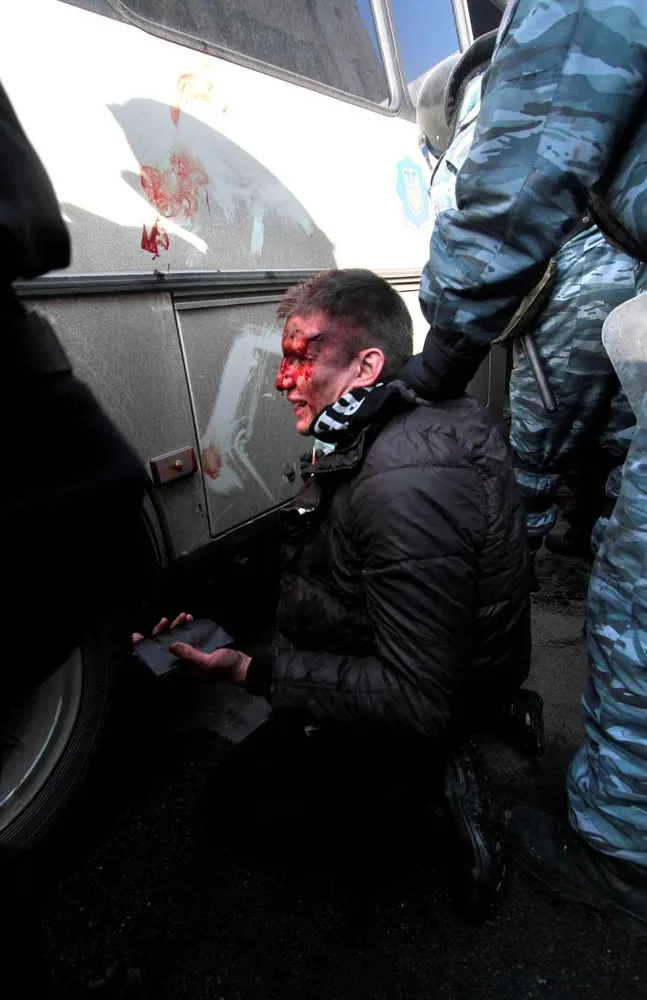 Deadly Clashes in Kiev Continue (100 Photos)