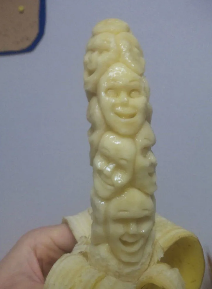 Japanese Banana Art by Keisuke Yamada
