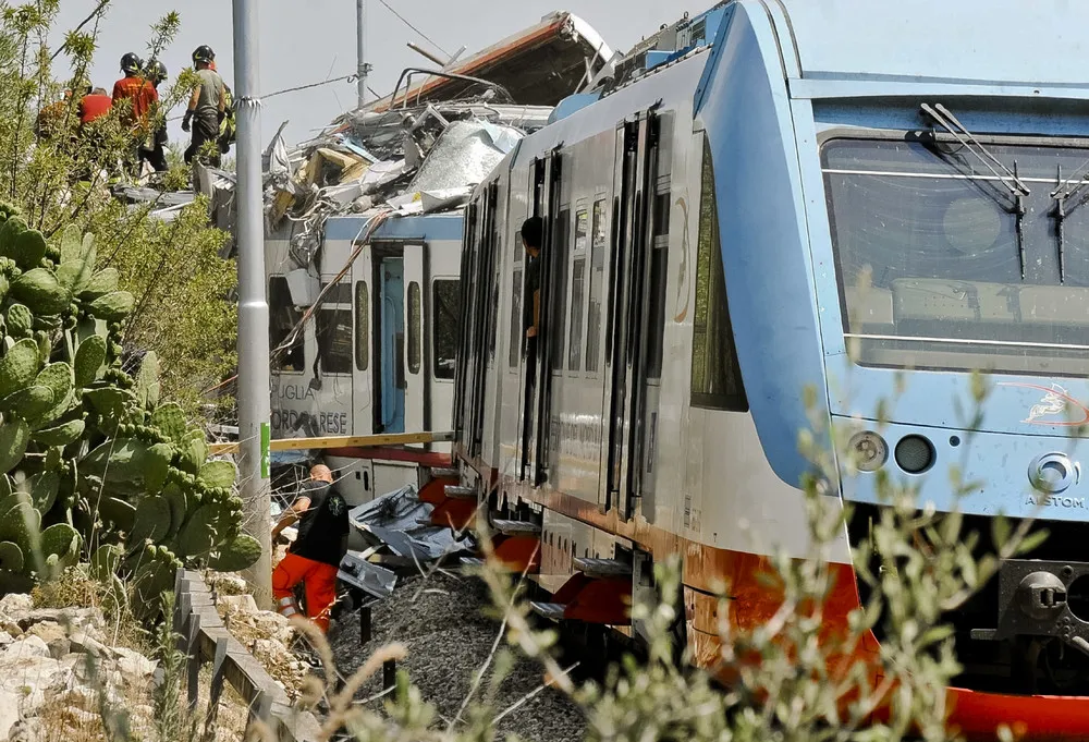 Trains Collided in Italy