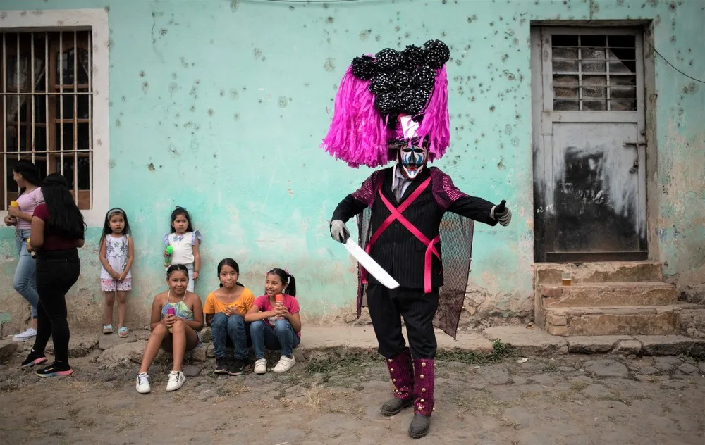 Pictures of the Year 2022, Part 057/163