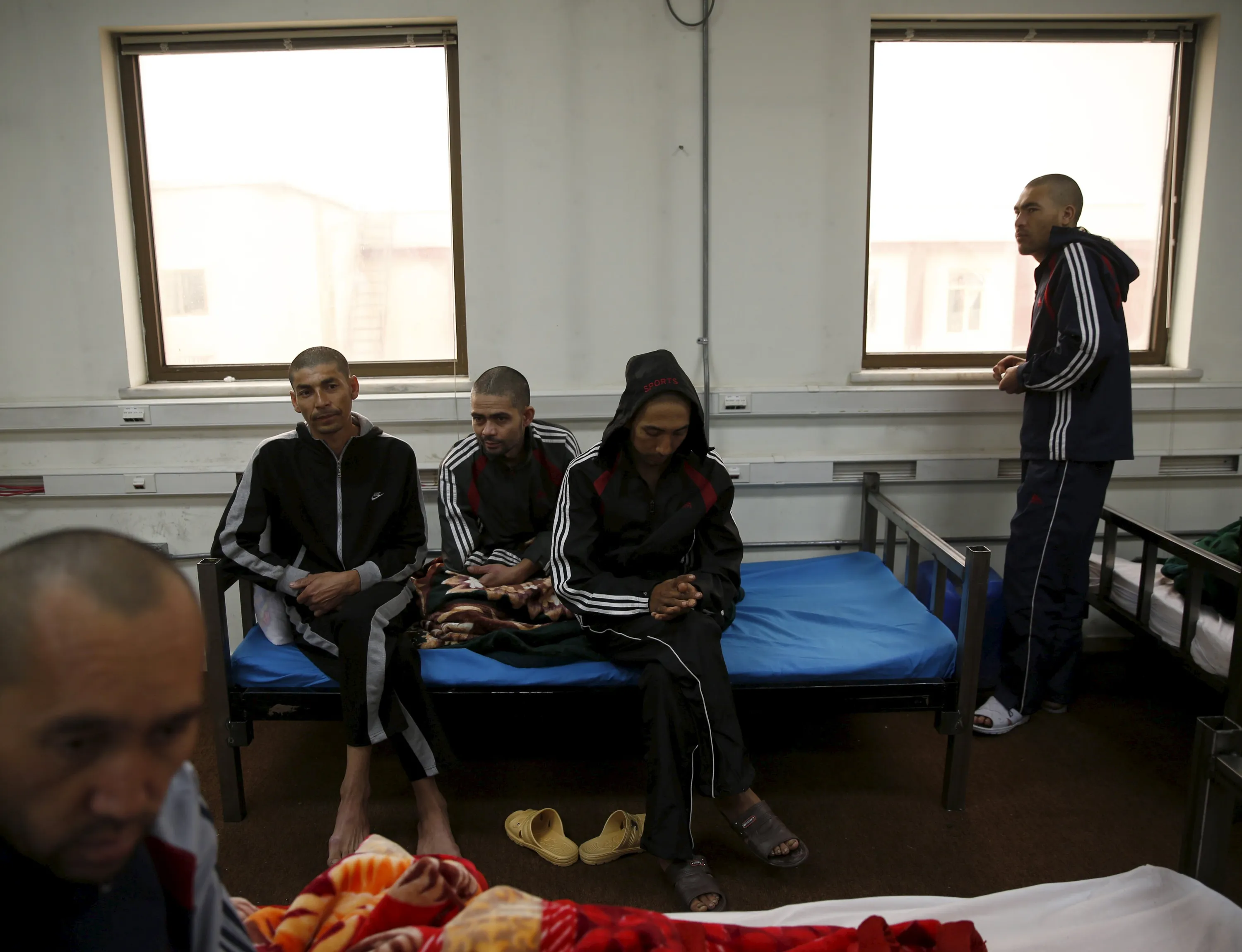 Реабилитация наркозависимых таганрог. Реабиталиционный центр в Кабуле. Центр реабилитации наркоманов. Реабилитационный центр для наркозависимых. Наркоманы в больницах Афганистана.