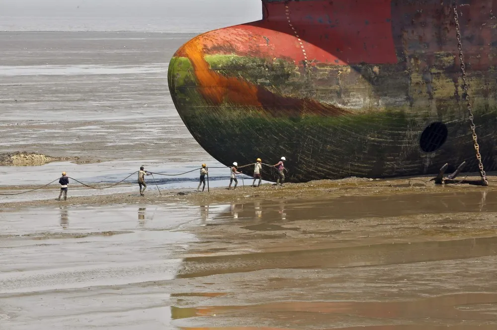 Cleaning Up Shipbreaking