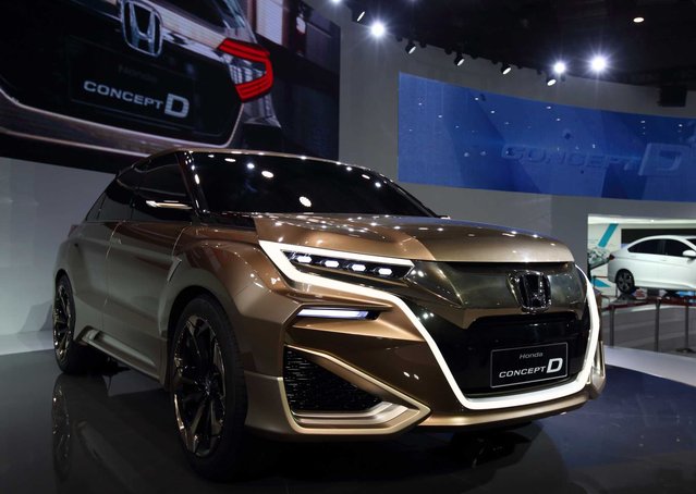 Honda Motor Co.'s Concept D sport-utility vehicle (SUV) stands on display at the 16th Shanghai International Automobile Industry Exhibition (Auto Shanghai 2015) in Shanghai, China, on Monday, April 20, 2015. (Photo by Tomohiro Ohsumi/Bloomberg)