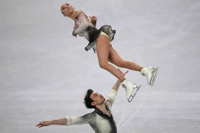 Laura Barquero and Marco Zandron, of Spain,compete in the pairs short program during the figure skating competition at the 2022 Winter Olympics, Friday, February 18, 2022, in Beijing. (Photo by David J. Phillip/AP Photo)