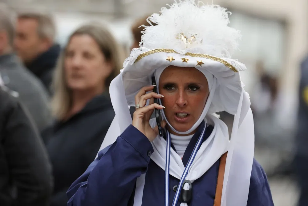 Pictures of the Year 2022, Part 024/163