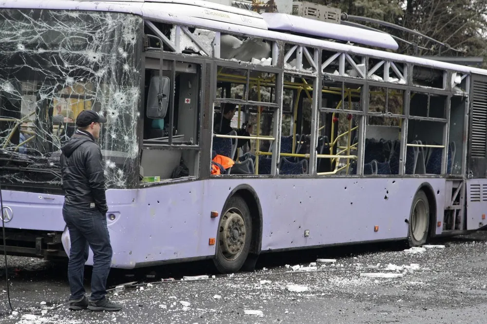 Shelling Kills at least Seven People at a Bus Stop in Donetsk