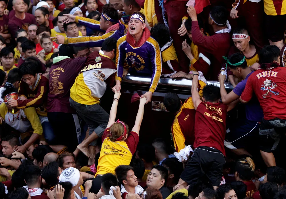 Huge Catholic Procession in Manila