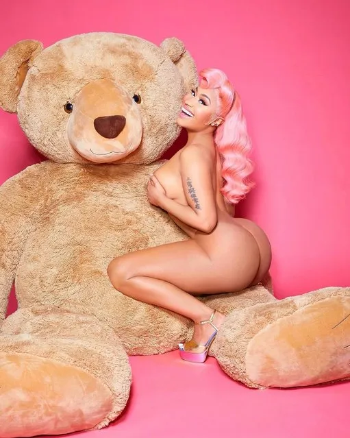 Trinidadian-born rapper Onika Tanya Maraj-Petty, known professionally as Nicki Minaj went fully nude and straddled a giant teddy bear in new raunchy photos. The rapper shared the revealing pictures while celebrating her 39th birthday on Wednesday, December 8, 2021. (Photo by Instagram)