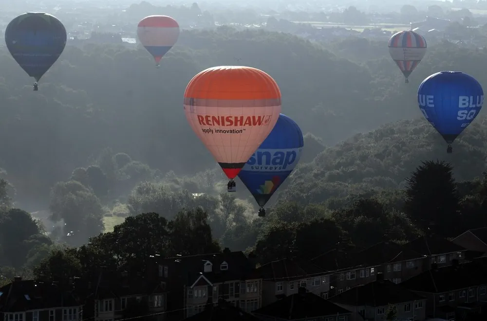 Balloonists Take to the Skies to Launch the Bristol