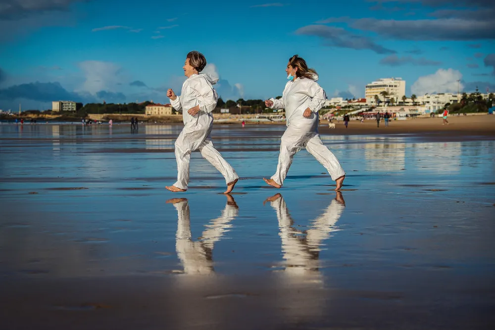 Pictures of the Year 2021, Part 1/102