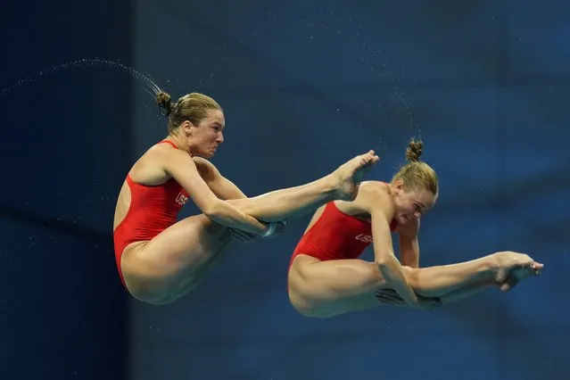 Delaney Schnell and Katrina Young of the United States compete during the women's diving synchronized 10m platform final at the 19th FINA World Championships in Budapest, Hungary, Thursday, June 30, 2022. (Photo by Petr David Josek/AP Photo)