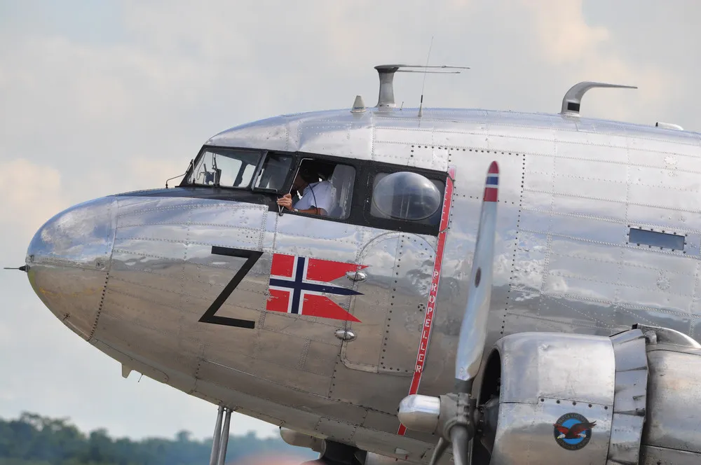 “Flying Legends”