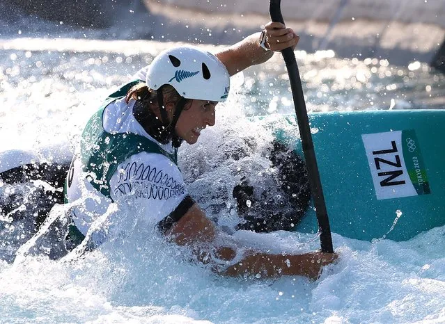 Luuka Jones of Team New Zealand competes in the Women's Kayak Slalom Heats 1st Run on day two of the Tokyo 2020 Olympic Games at Kasai Canoe Slalom Centre on July 25, 2021 in Tokyo, Japan. (Photo by Stoyan Nenov/Reuters)
