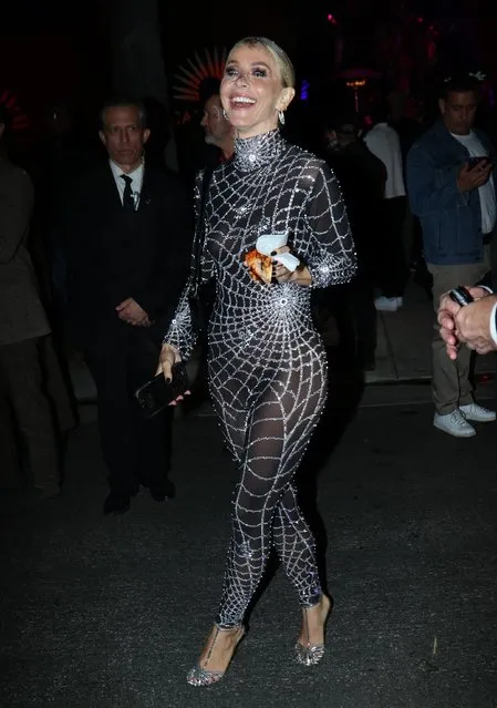 American dancer Julianne Hough seen at Casa Amigos Halloween party on October 28, 2023. (Photo by APEX/The Mega Agency)