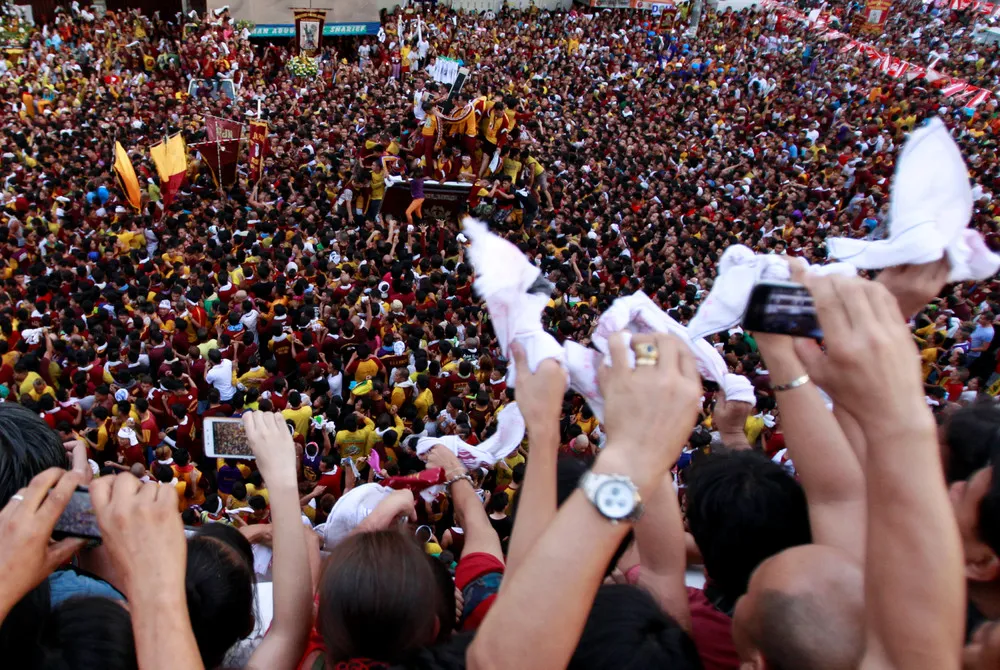 Huge Catholic Procession in Manila