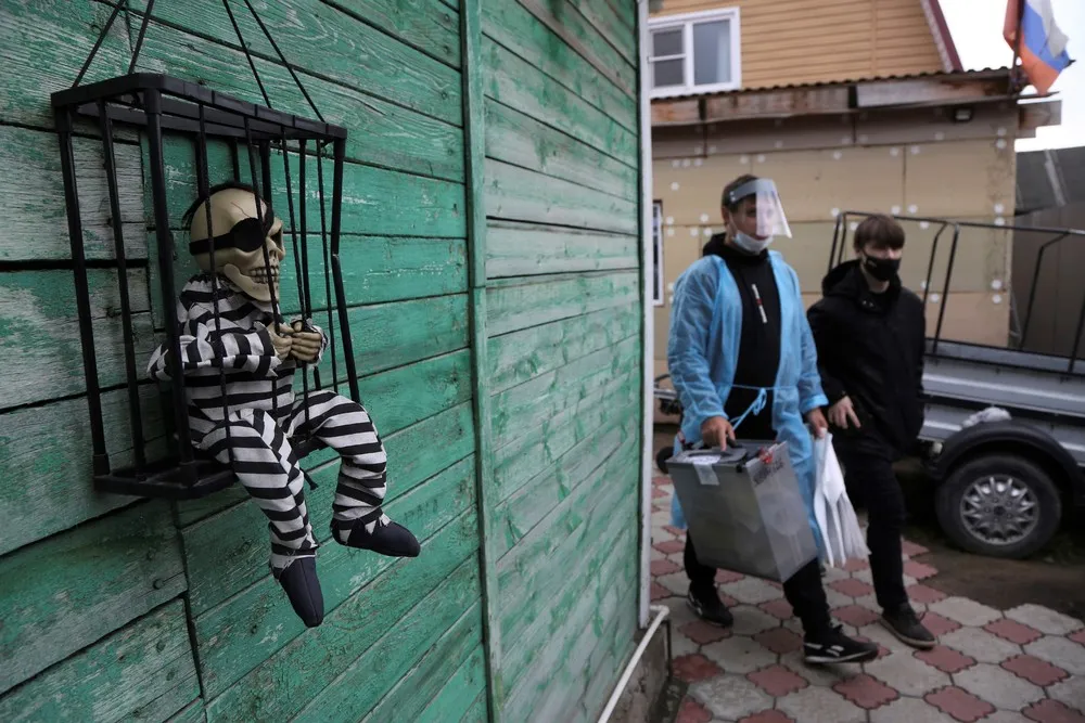 A Look at Life in Russia, Part 2/2