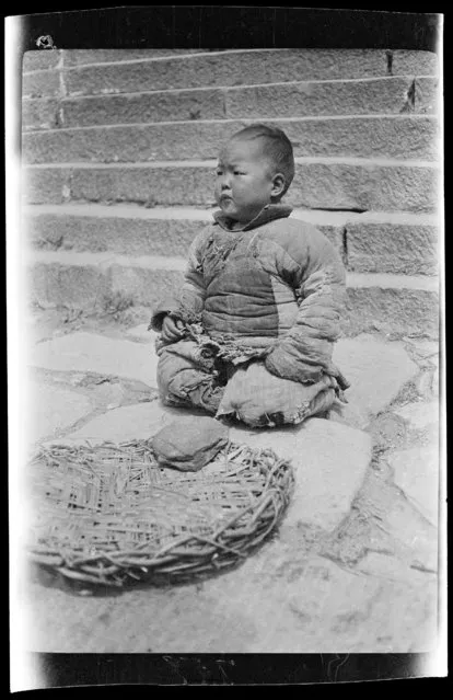 Beggar Boy. China, Tai Mountains, 1917-1919. (Photo by Sidney David Gamble)