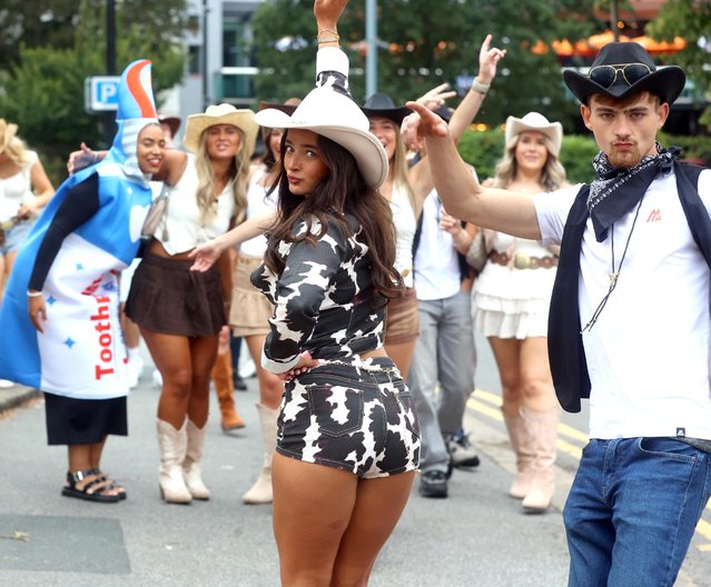 The iconic Otley Run starts at Woodies pub in Far Headingly and finishes at The Dry Dock at the edge of Leeds, UK city centre on August 24, 2025. Hundreds of rowdy drinkers take to the streets this weekend. (Photo by NB Press LTD)