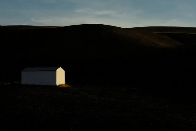 A  warehouse is pictured in a field near the white village of Setenil de las Bodegas, southern Spain September 13, 2016. (Photo by Marcelo del Pozo/Reuters)