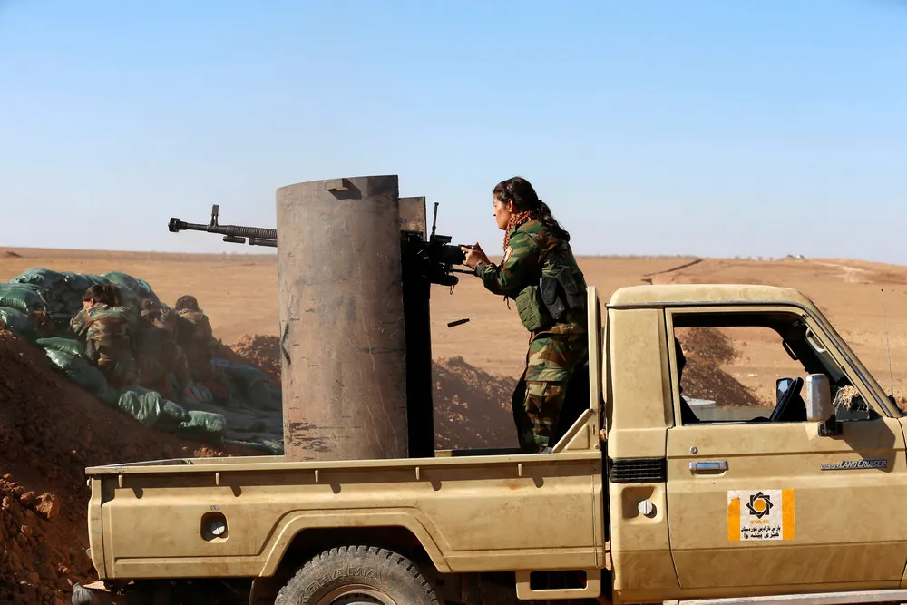 Female Kurds Fighting Islamic State