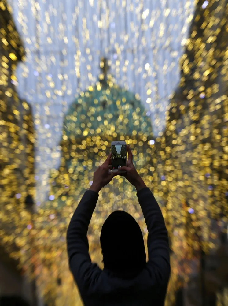 The Day in Photos – December 10, 2015