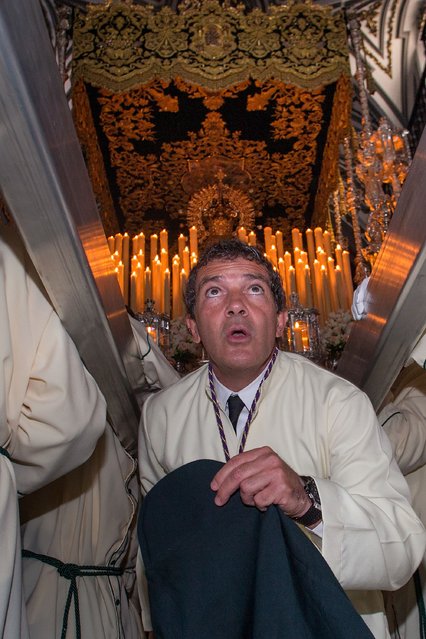 Antonio Banderas attends the Maria Santisima de Lagrimas y Favores procession at San Juan Bautista church during Holy Week celebrations on March 29, 2015 in Malaga, Spain. (Photo by Gonzalo Arroyo Moreno/Getty Images)