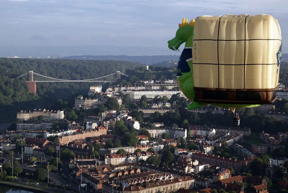 Balloonists Take to the Skies to Launch the Bristol