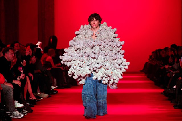 A model presents a creation by designer Guram Gvasalia as part of his Fall-Winter 2024/2025 Women's ready-to-wear collection show for Vetements during Paris Fashion Week in Paris, France, on March 1, 2024. (Photo by Gonzalo Fuentes/Reuters)