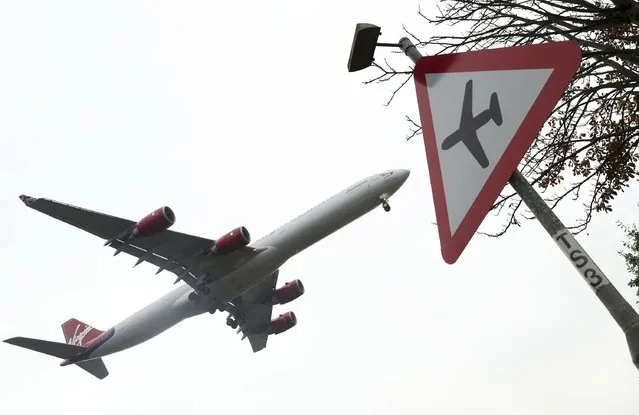 A Virgin Atlantic aircraft comes in to land at Heathrow airport in west London, Britain October 25, 2016. (Photo by Eddie Keogh/Reuters)