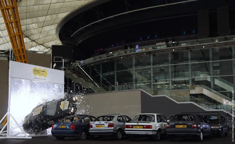 Stunt Driver Rocky Taylor's World Record Attempt At The O2 Arena