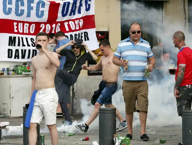 England fans confront riot police ahead of England's EURO 2016 match in Marseille, France, June 10, 2016. (Photo by Jean-Paul Pelissier/Reuters)