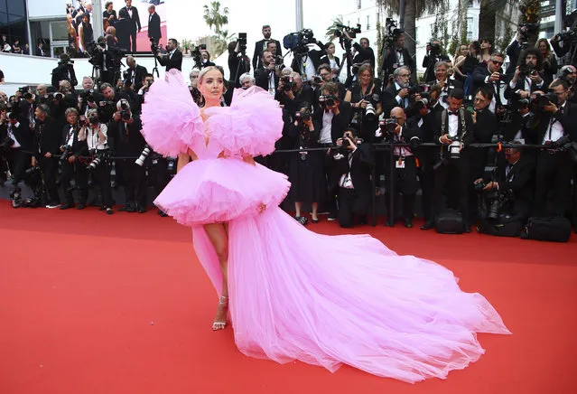 German fashion influencer Leonie Hanne poses for photographers upon arrival at the premiere of the film “Top Gun: Maverick” at the 75th international film festival, Cannes, southern France, Wednesday, May 18, 2022. (Photo by Joel C. Ryan/Invision/AP Photo)