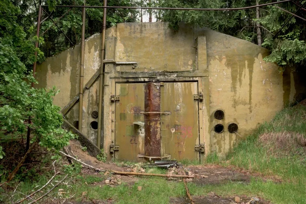 The Soviet Union Abandoned By Rebecca Litchfield [Part 2]