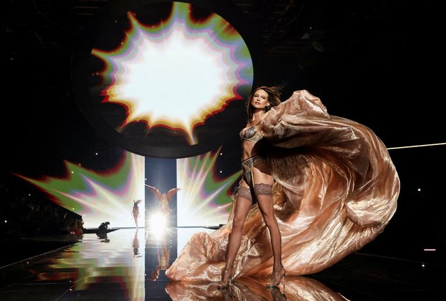 Namibian model Behati Prinsloo walks the runway during the 2025 Victoria's Secret Fashion Show in New York City, U.S., October 15, 2025. (Photo by Brendan McDermid/Reuters)