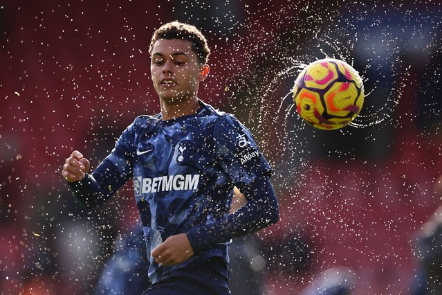 Tottenham Hotspur's Welsh striker #22 Brennan Johnson warms up ahead of the English Premier League football match between Crystal Palace and Tottenham Hotspur at Selhurst Park in south London on October 27, 2024. (Photo by Henry Nicholls/AFP Photo)
