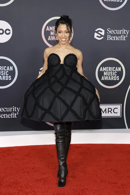 Liza Koshy attends the 2021 American Music Awards at Microsoft Theater on November 21, 2021 in Los Angeles, California. (Photo by Amy Sussman/Getty Images)