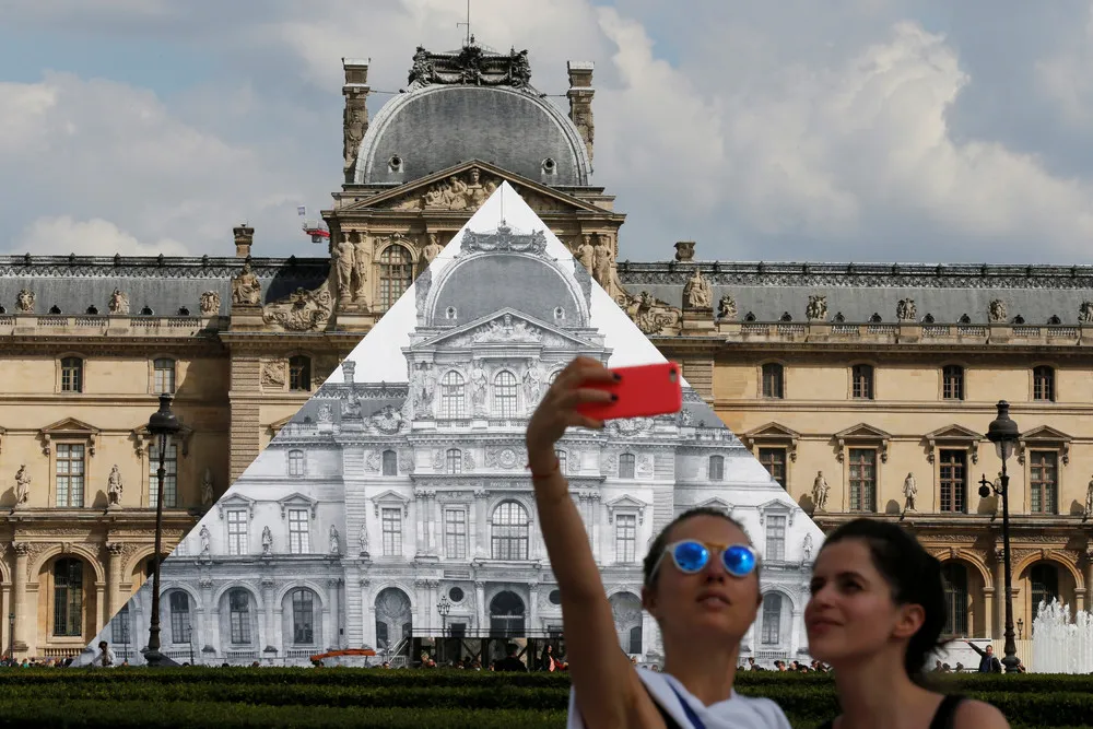 Artist Makes Louvre Pyramid Disappear in Optical Illusion