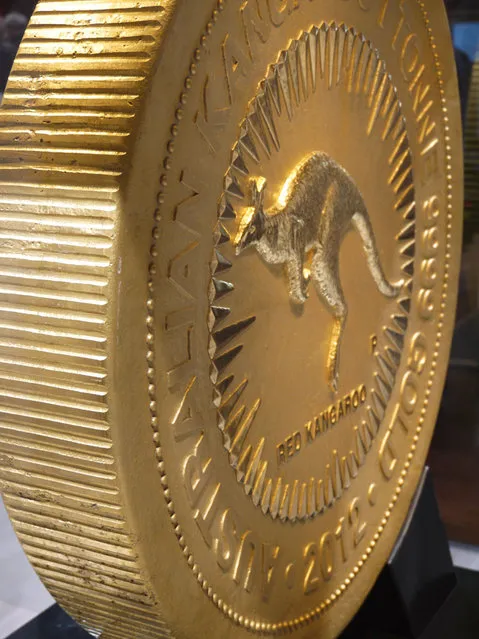 1 Tonne Gold Kangaroo Coin