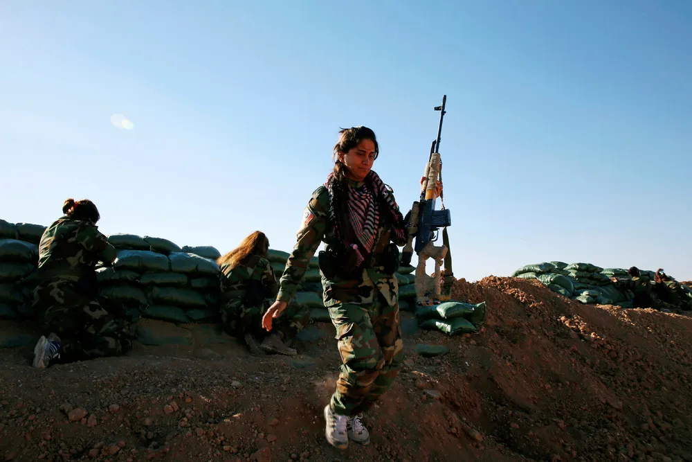 Female Kurds Fighting Islamic State