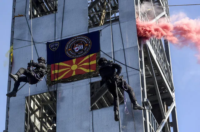 Members of Macedonian special police forces take part in an emergency drill in Skopje, North Macedonia, on March 13 ,2019. (Photo by Robert Atanasovski/AFP Photo)