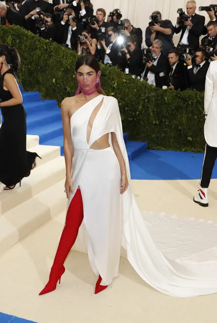 Model Lily Aldridge attends “Rei Kawakubo/Comme des Garcons: Art Of The In-Between” Costume Institute Gala – Arrivals at Metropolitan Museum of Art on May 1, 2017 in New York City. (Photo by Lucas Jackson/Reuters)