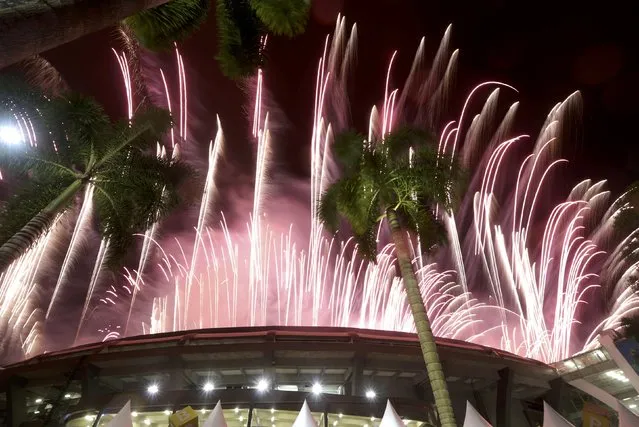 2016 Rio Olympics, Closing ceremony, Maracana, Rio de Janeiro, Brazil on August 21, 2016. Fireworks explode during the closing ceremony. (Photo by Ricardo Moraes/Reuters)