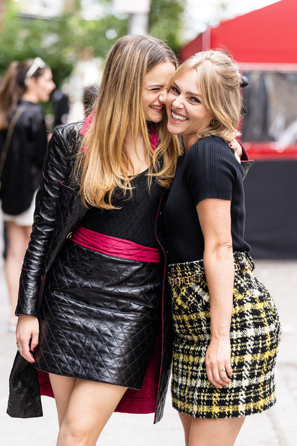 American actress Joey King (L) and American actress and model AnnaSophia Robb attends the CHANEL Tribeca Festival Women's Lunch at Locanda Verde on June 07, 2024 in New York City. (Photo by Gotham/GC Images)