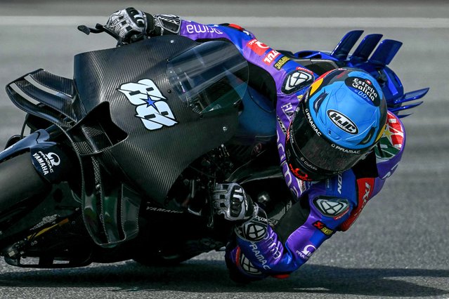Prima Pramac Yamaha's Portuguese rider Miguel Oliveira rides during the second day of the 2025 MotoGP pre-season test at the Sepang International Circuit in Sepang on February 6, 2025. (Photo by Mohd Rasfan/AFP Photo)